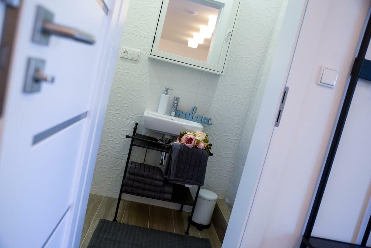 Apartmany Benesov Benesov nad Ploucnici Bagian luar foto