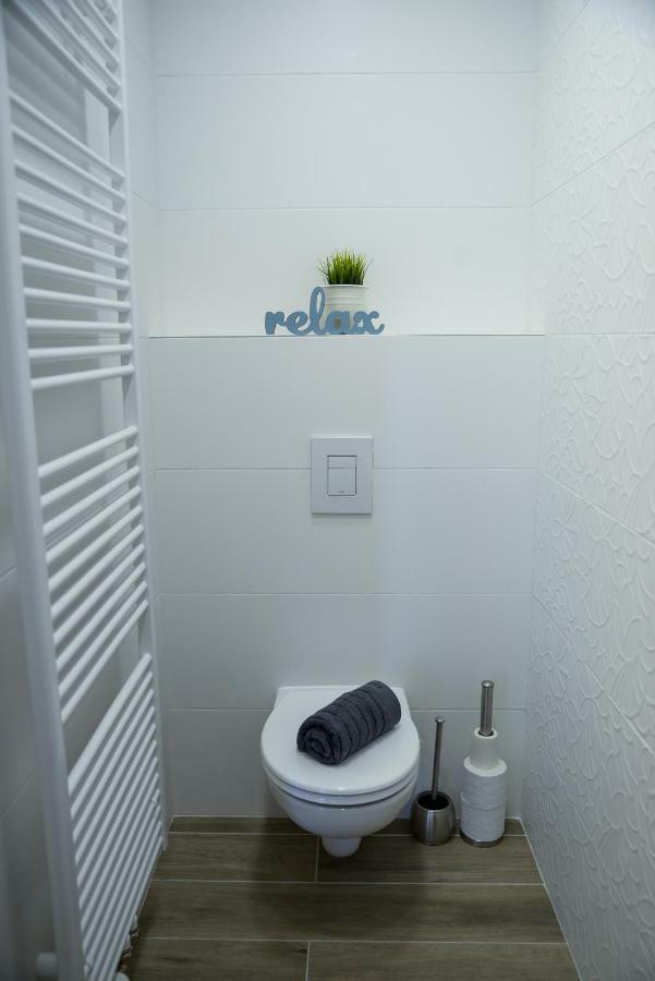 Apartmany Benesov Benesov nad Ploucnici Bagian luar foto